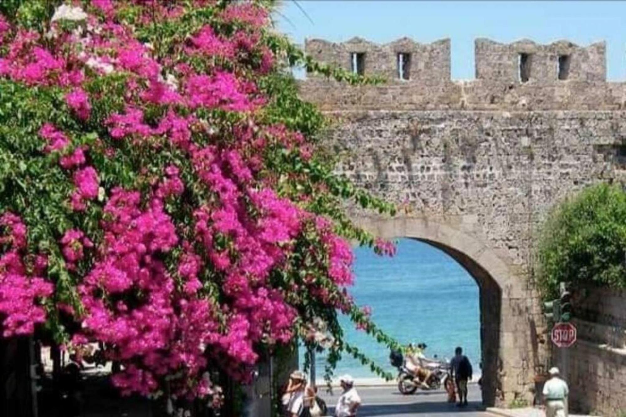 Megiston House In Old Town Rhodes Villa Rhodes City Exterior foto